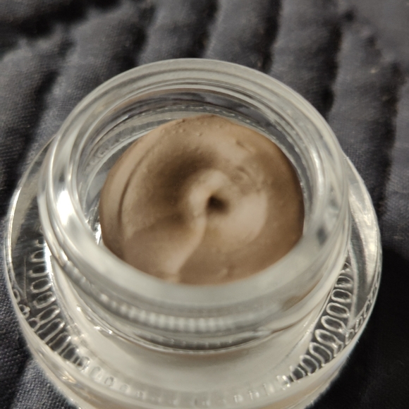 Farmasi make up combo - Picture 5 of 13